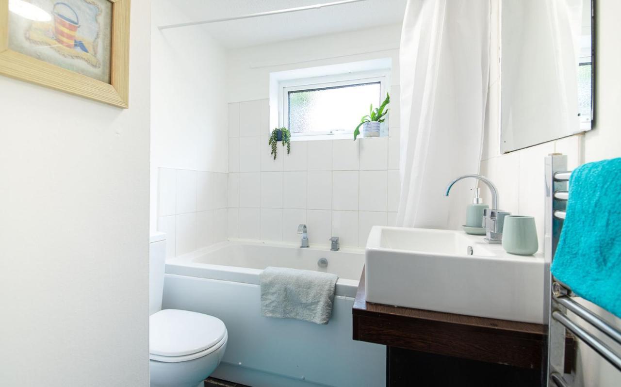 Bright 3 Bedroom Townhouse Near City Centre Νόργουιτς Εξωτερικό φωτογραφία