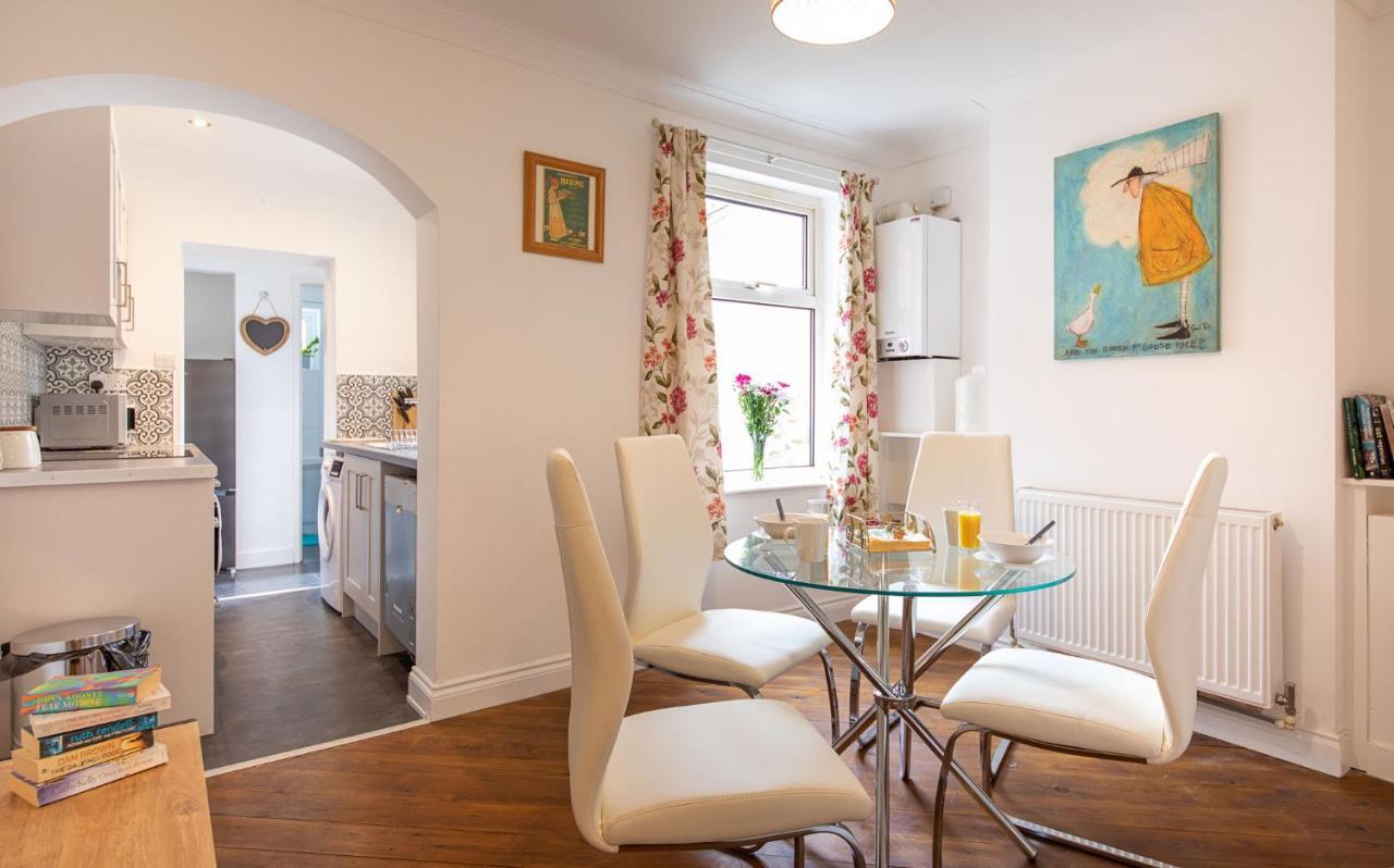 Bright 3 Bedroom Townhouse Near City Centre Νόργουιτς Εξωτερικό φωτογραφία