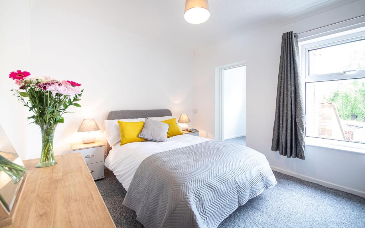 Bright 3 Bedroom Townhouse Near City Centre Νόργουιτς Εξωτερικό φωτογραφία